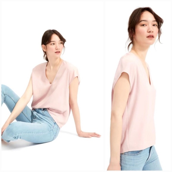 Everlane Tops - EVERLANE Japanese Go Weave V-Neck blouse in Rose Pink